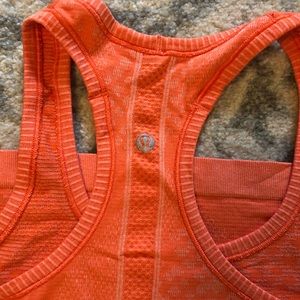 Lululemon Cool Racerback II 
Nulu - Coral